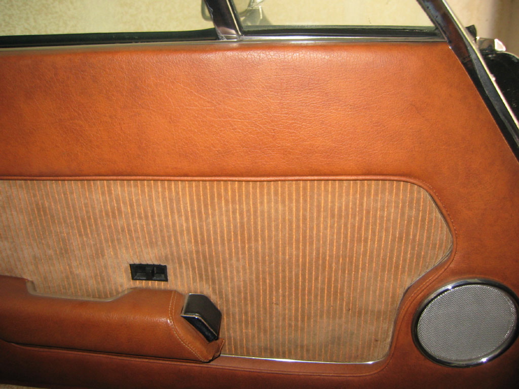 jensen_interior3